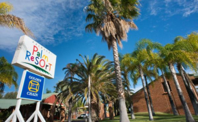  Kalbarri Palm Resort  Калбарри